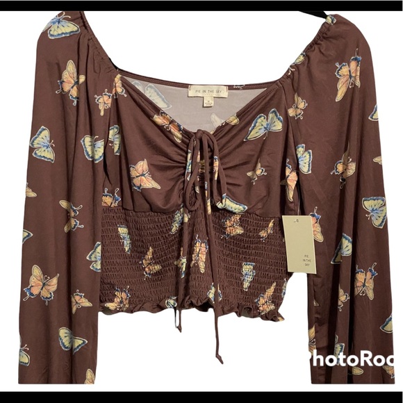 NWT•Butterfly peasant Long Sleeve juniors crop top - Picture 6 of 10